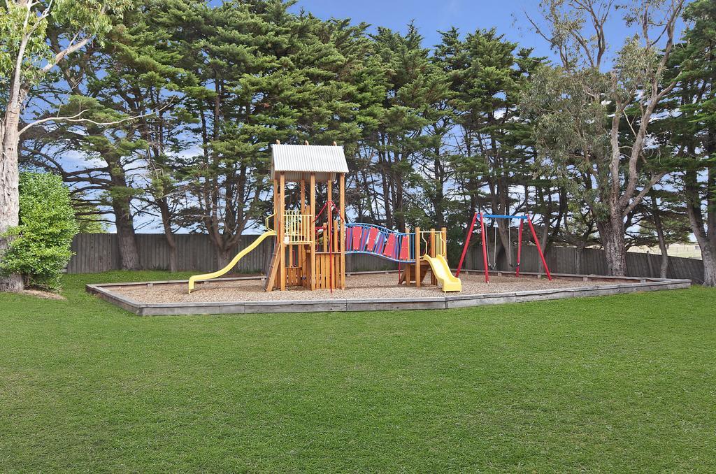 Gum Tree Caravan Park Порт-Фейри Номер фото