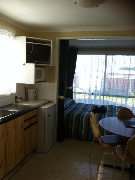 Gum Tree Caravan Park Порт-Фейри Экстерьер фото